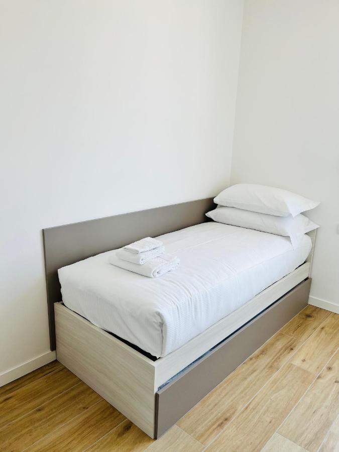 Berengario Suites Torri Del Benaco Luaran gambar