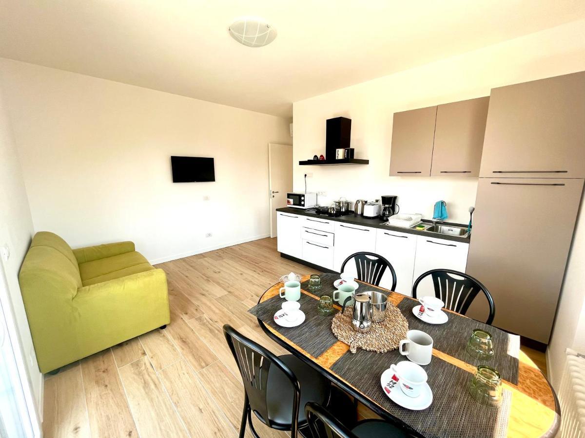 Berengario Suites Torri Del Benaco Luaran gambar
