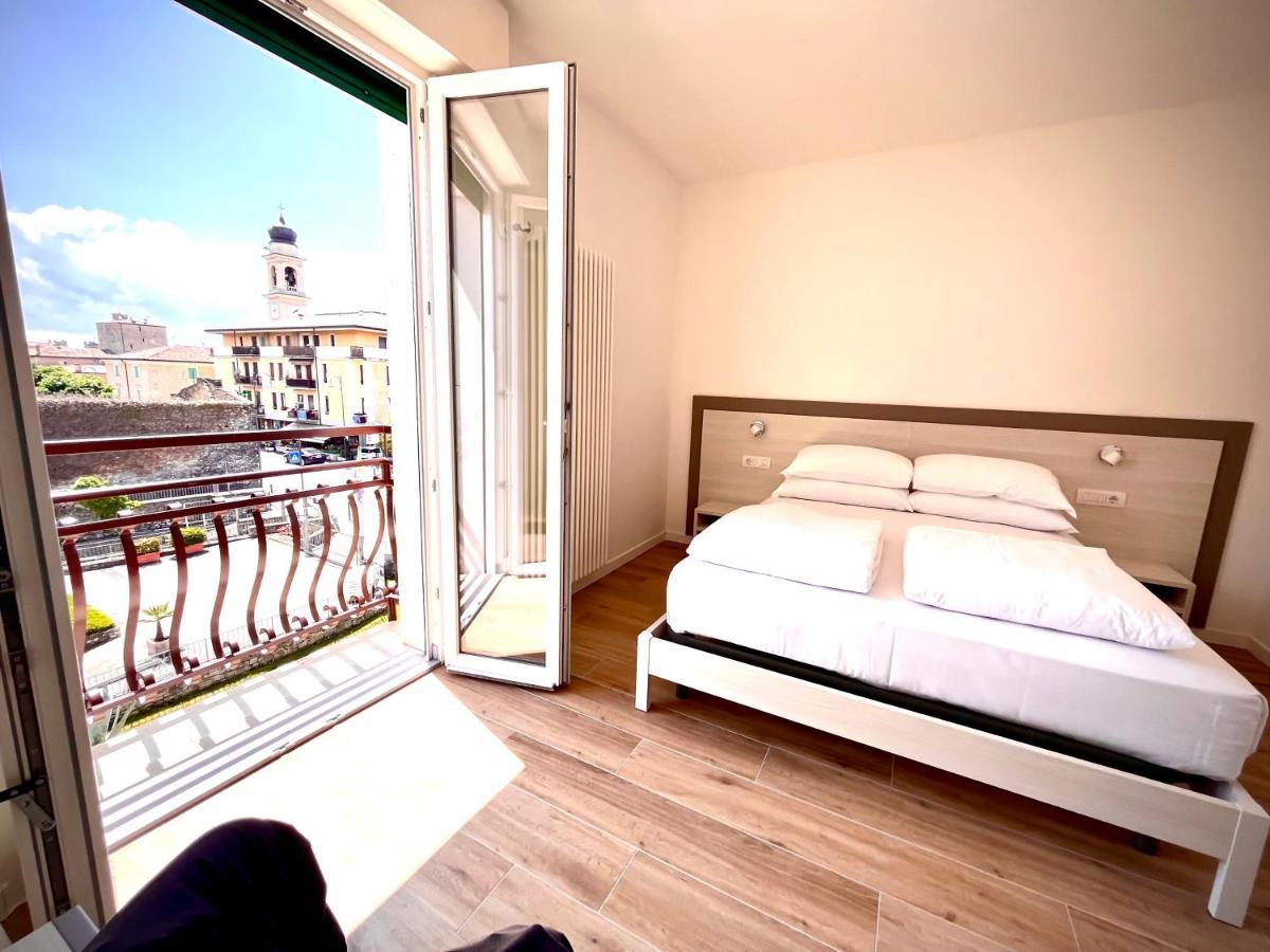 Berengario Suites Torri Del Benaco Luaran gambar
