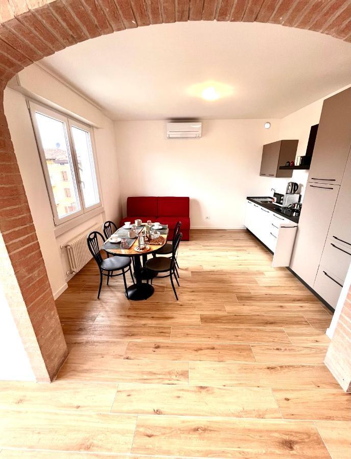 Berengario Suites Torri Del Benaco Luaran gambar