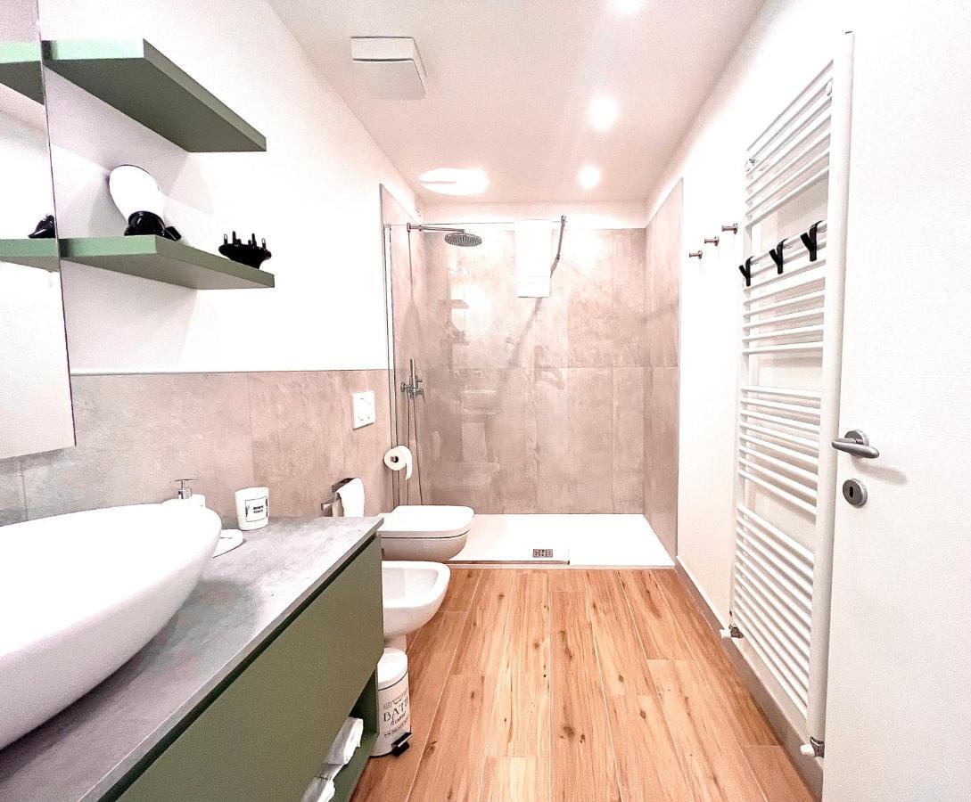 Berengario Suites Torri Del Benaco Luaran gambar